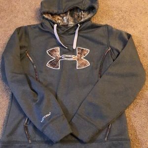 Under Armour Pullover Hoodie